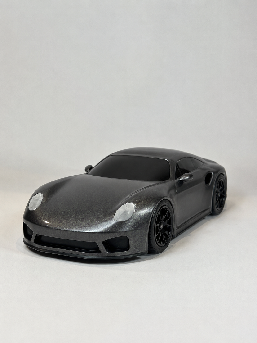Finished miniature Porsche GT prototype
